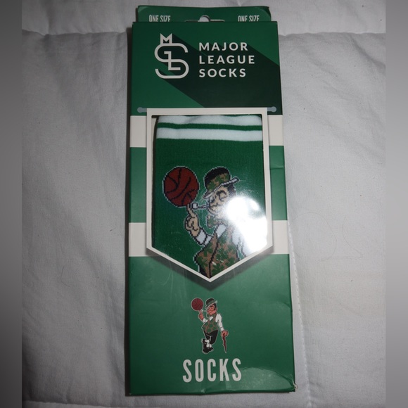 Celtics socks - Picture 2 of 3